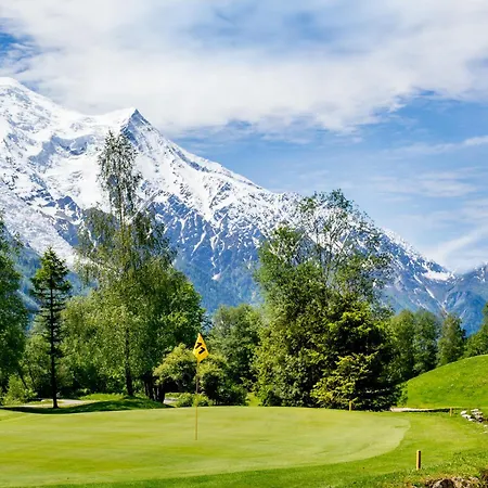 Clos Savoy - New Close To Center & Free Parking - By Cozee Chamonix