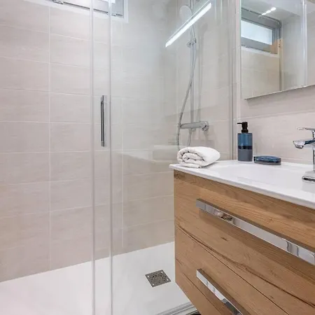 Appartement Clos Savoy - New Close To Center & Free Parking - By Cozee