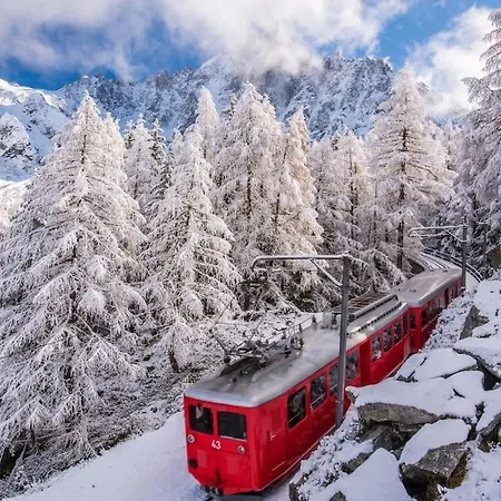 Clos Savoy - New Close To Center & Free Parking - By Cozee Lägenhet