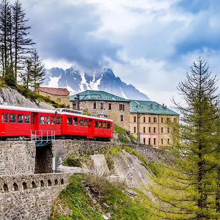 Clos Savoy - New Close To Center & Free Parking - By Cozee Apartment Chamonix
