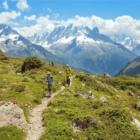 Clos Savoy - New Close To Center & Free Parking - By Cozee Lägenhet