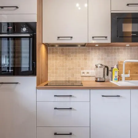 Clos Savoy - New Close To Center & Free Parking - By Cozee Appartement