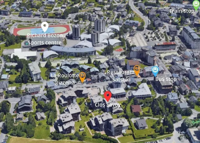 Clos Savoy - New Close To Center & Free Parking - By Cozee *